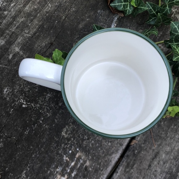 🎄Holly Jolly Christmas Holiday Stoneware Mug Threshold for Target Red Green - Picture 3 of 4